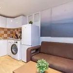Dohany 2br Chic Lejlighed