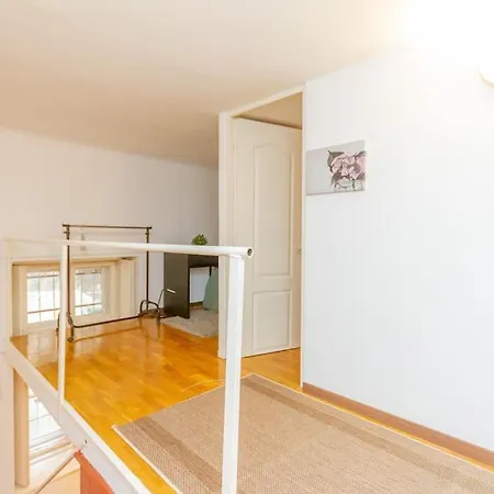 Dohany 2br Chic Budapest
